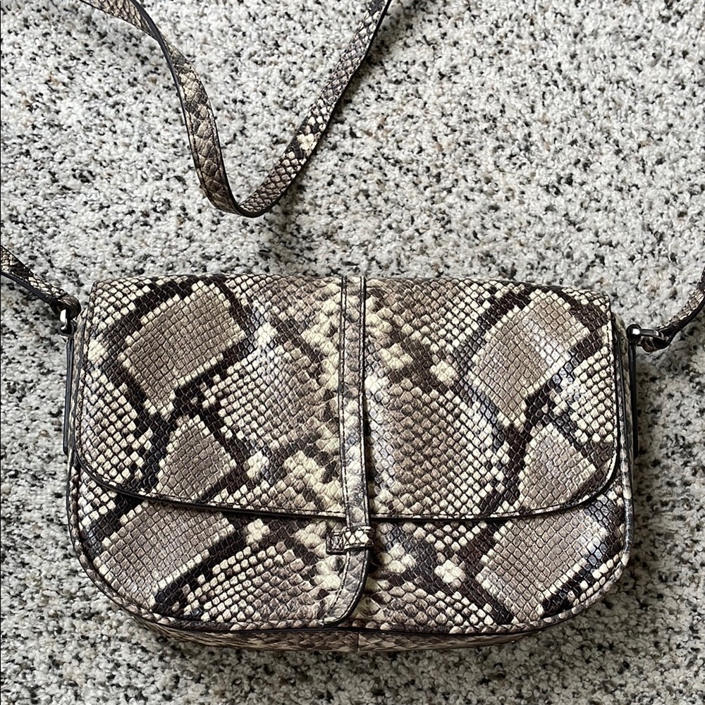 Banana Republic snakeskin Italian leather shoulder bag - Picture 1 of 8